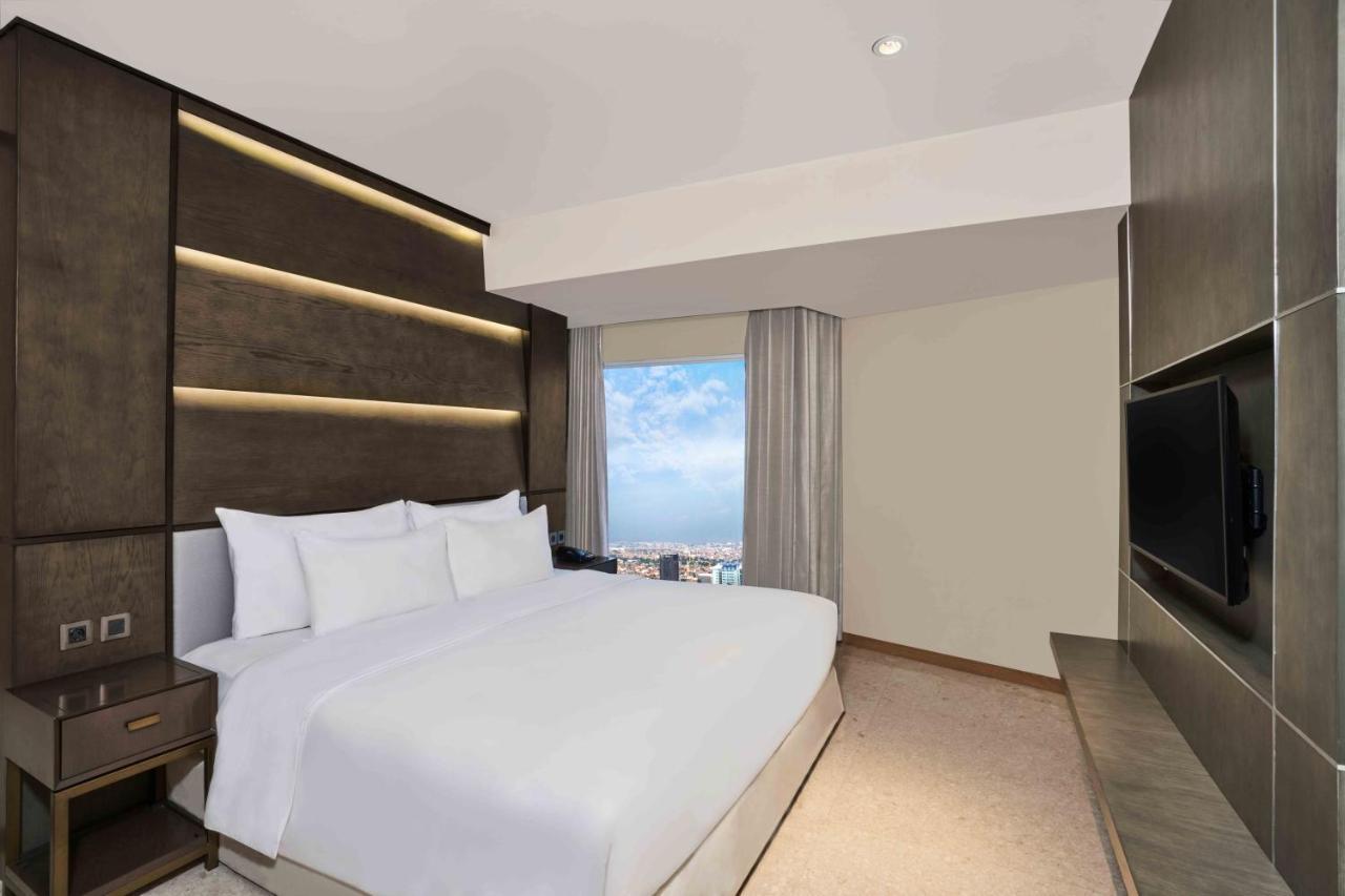 Vasa Hotel Surabaya Exterior foto